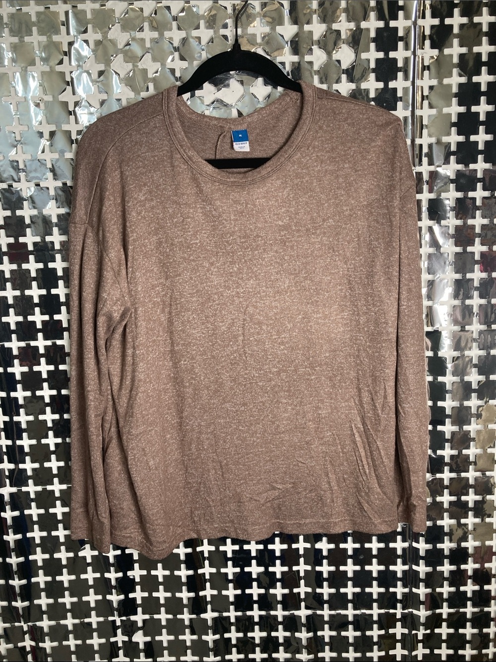 Old Navy Long Sleeve Tee in Heather Brown
